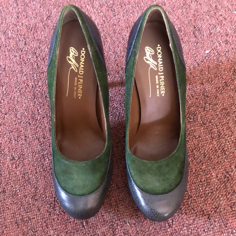 COPY - Donald J Pliner Lennox khaki Suede Heels